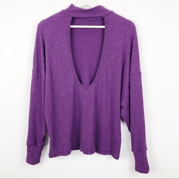 Harlow & Graham Keyhole Back Ribbed Pullover - Picture 2 of 8